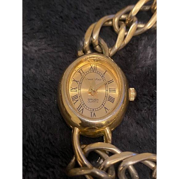 Vanity Fair by Gruen Chain Watch | Roman Numeral Dial | Gold-Tone - Picture 2 of 8